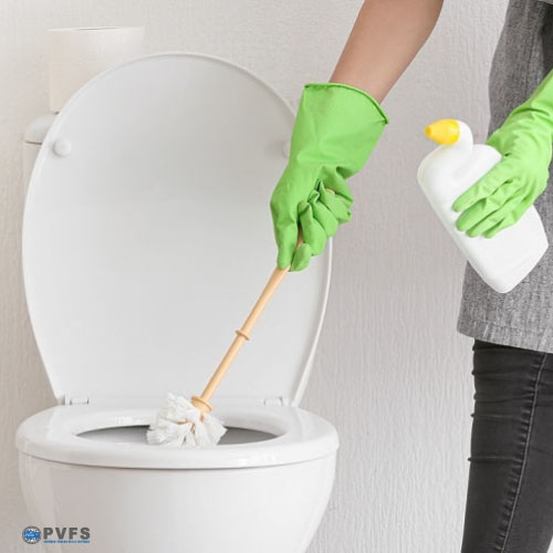 Alternatives à l'acide chlorhydrique pour le débouchage des WC